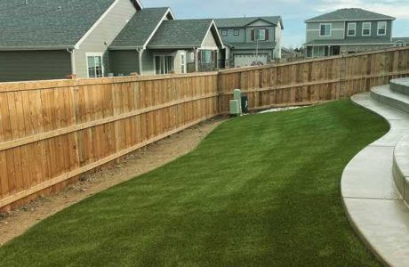 5 Artificial Grass Installation Mistakes (And How to Solve Them)